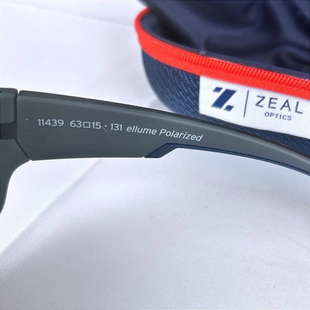 Zeal Optics Caddis Sunglasses Matte Black Ellume Polarized With‎ Case